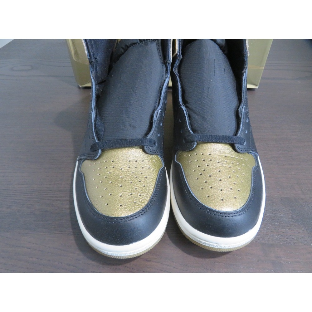 Air Jordan 1 Retro High OG Black Metallic Gold Mens Size 11.5 DZ5485-071 Shoes - Picture 3 of 10